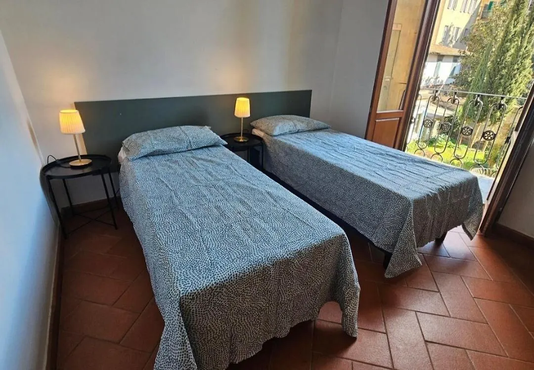 Indipendenza Flat Apartman Firenze